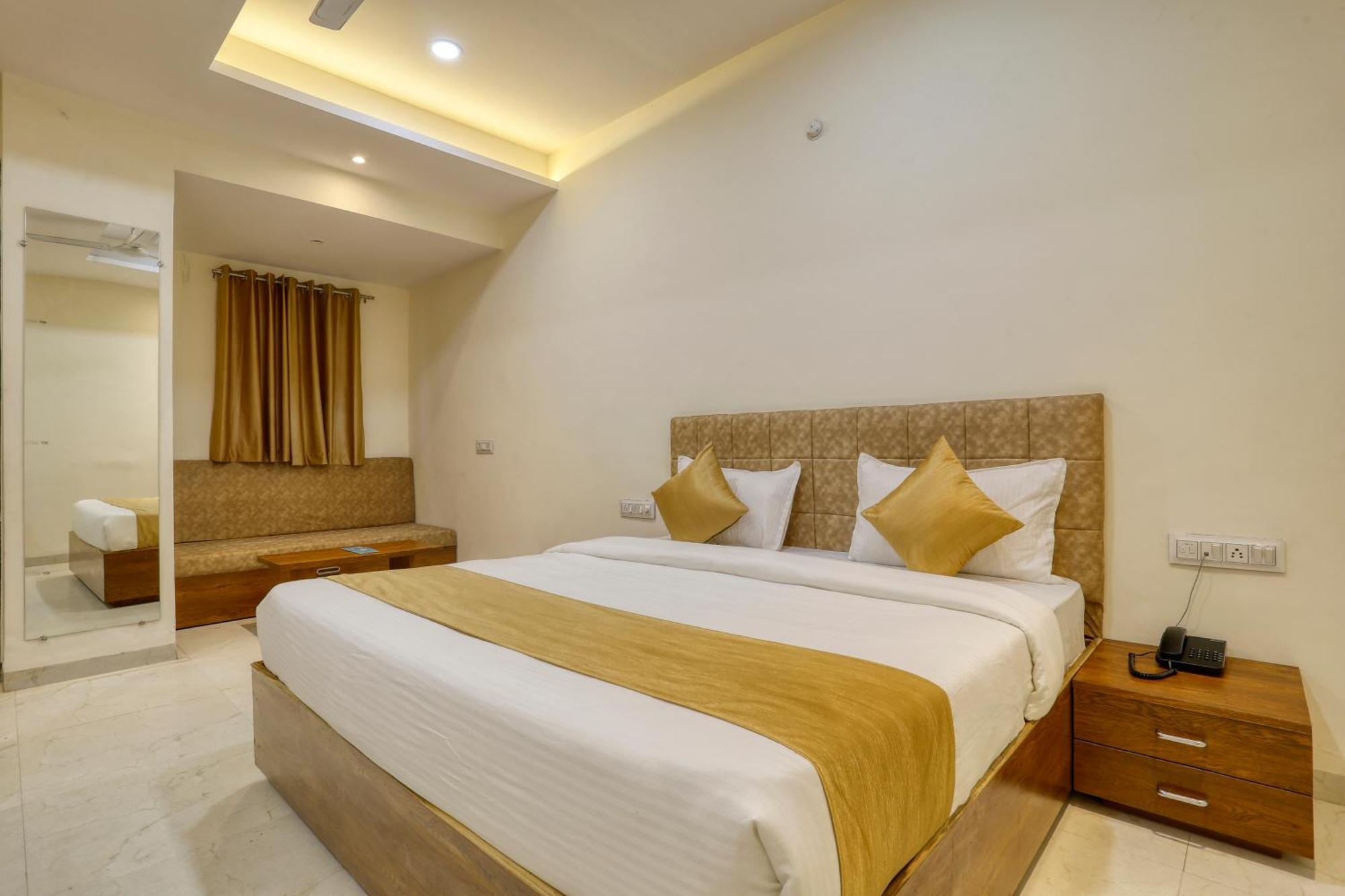 Soonstay Hotel Konark Indore Dış mekan fotoğraf